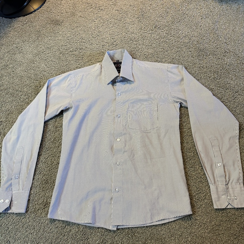 Kivon dress shirt size m slim fit
